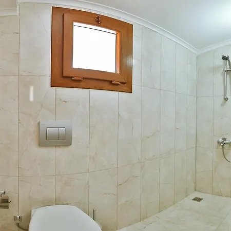 Sude Apart Kaş